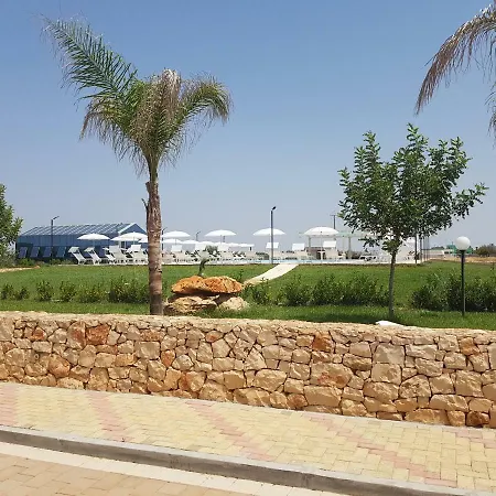 Tenuta Casine Vittorio *